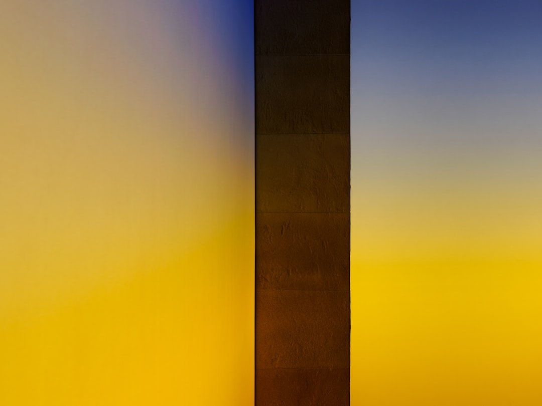 Pantallas LED interiores en museos de Figueres